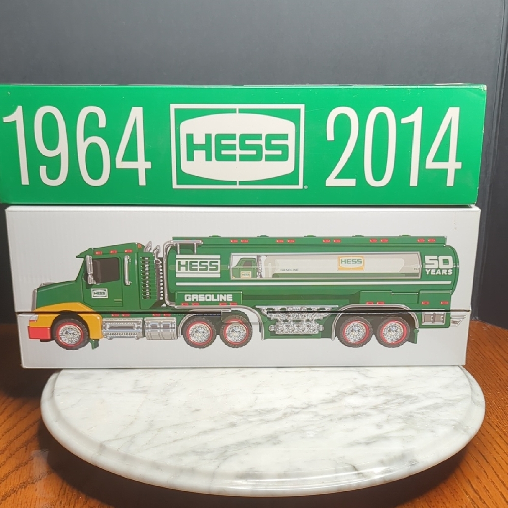 Hess Green and White Toy Truck